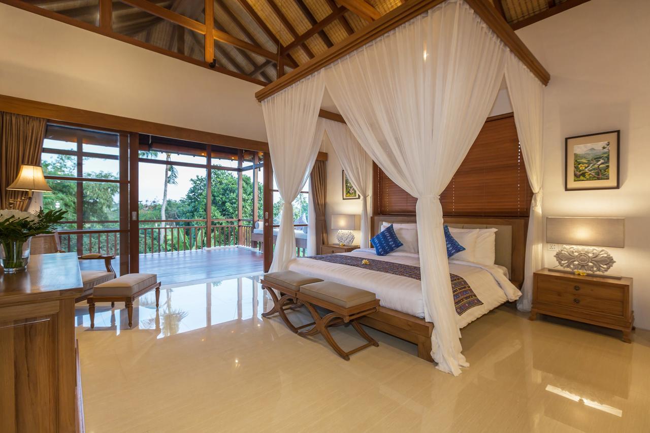 Villa Rusa Biru - Modern Villa With Private Pool And Cook In The Heart Of Berawa Canggu  Exterior photo