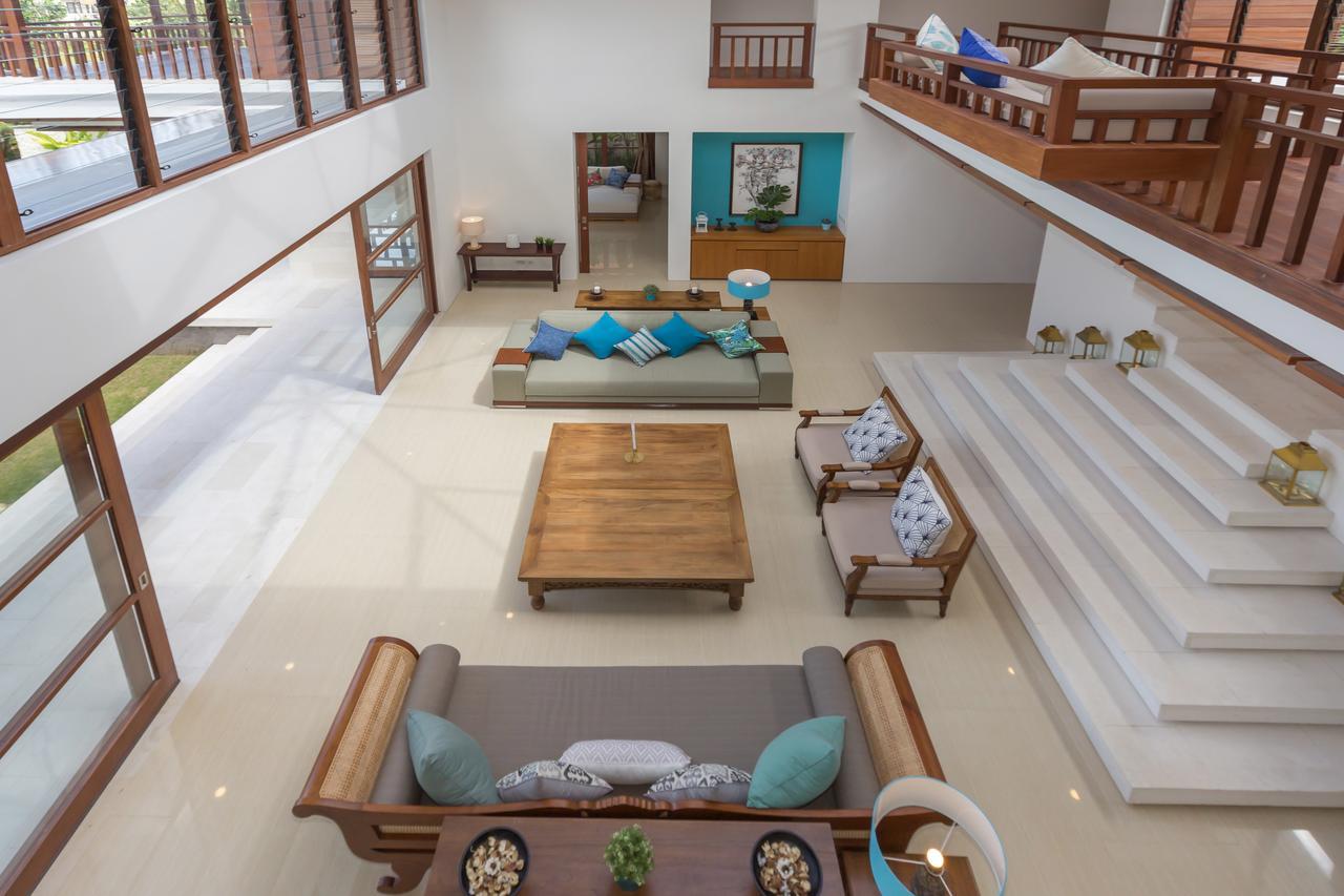 Villa Rusa Biru - Modern Villa With Private Pool And Cook In The Heart Of Berawa Canggu  Exterior photo